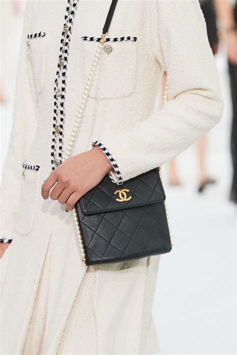 chanel oversize bag|chanel small shopping bag 2021.